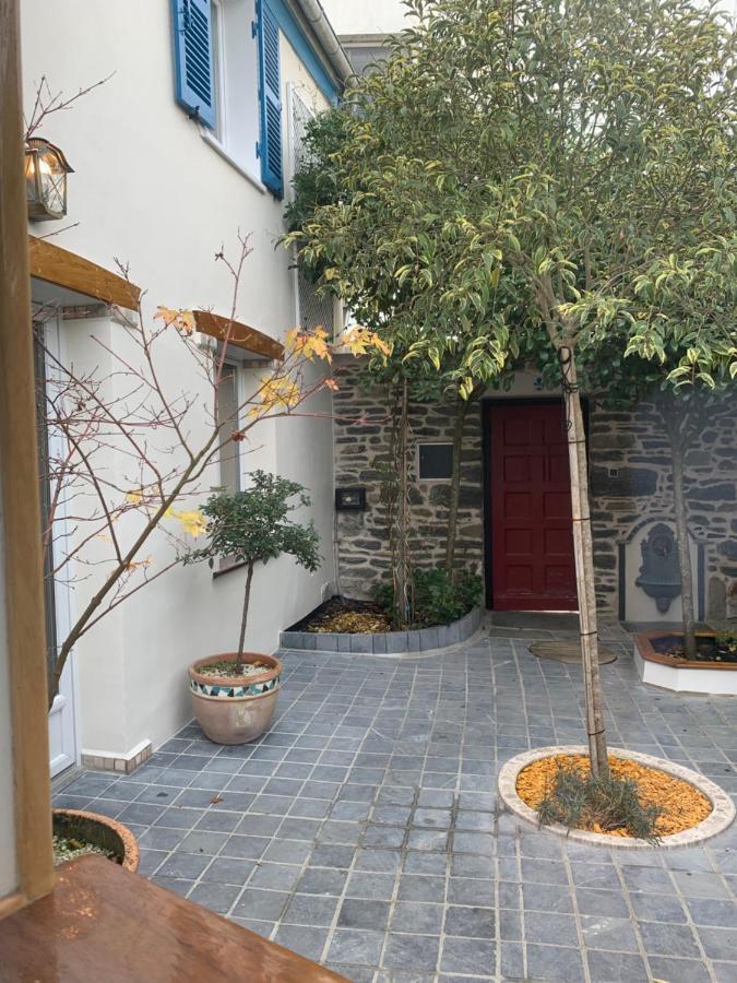 Aux Vieilles Murailles • Charmante Maison & Cour 모를레 외부 사진