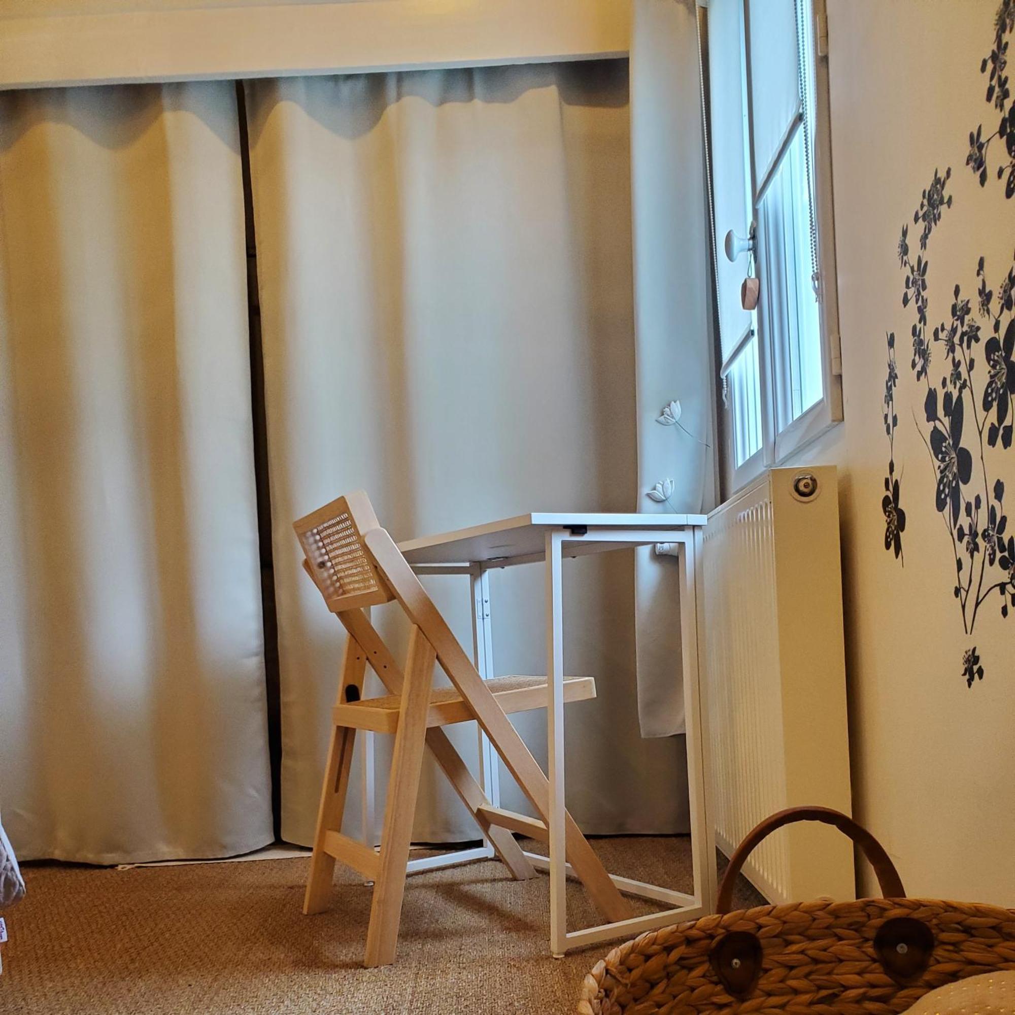 Aux Vieilles Murailles • Charmante Maison & Cour 모를레 외부 사진